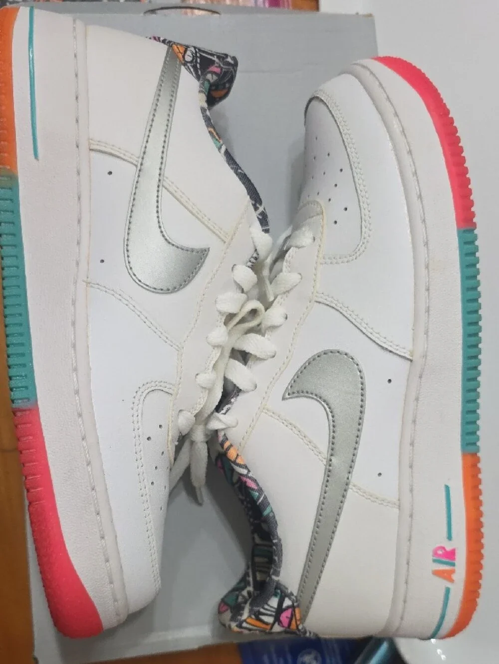 Nike Kids' AF 1 Sneakers with Multicolor Lining ans Grip